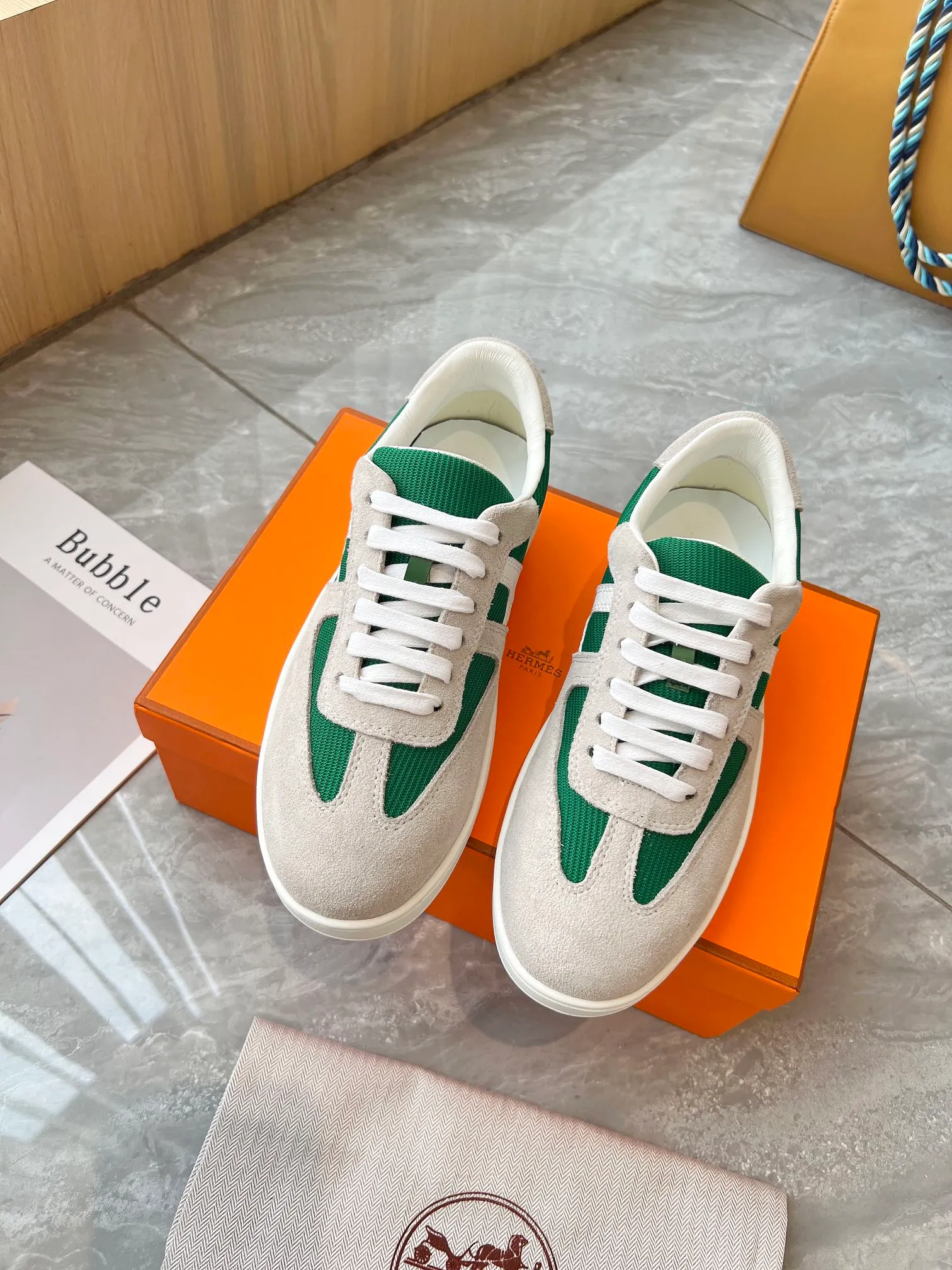 👟👟Ex-factory price 480👟👟 French direct mail HERMES/Hermès flat fashion sports and casual shoes Korean style lace-up mesh lightweight! ! Breathable and comfortable, standard size 35/40 (41 can be customized and will not be returned)